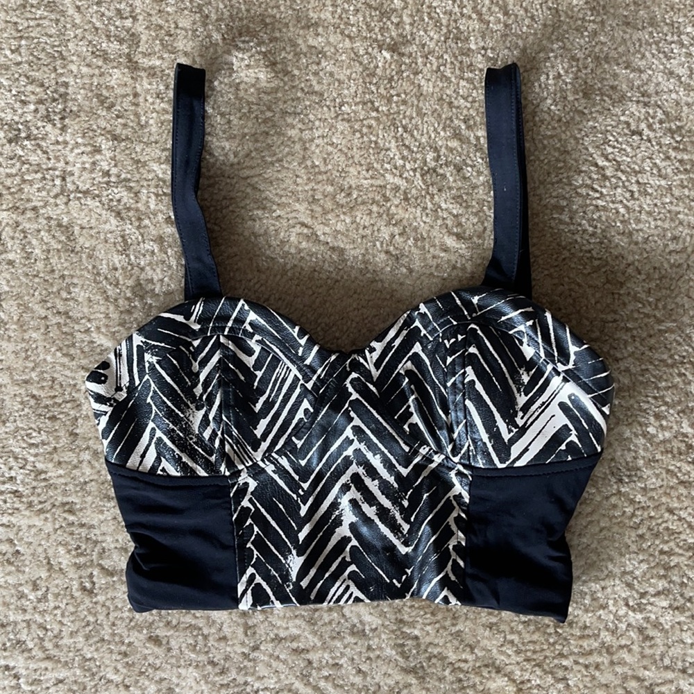 MINK PINK BACK LESS TOP